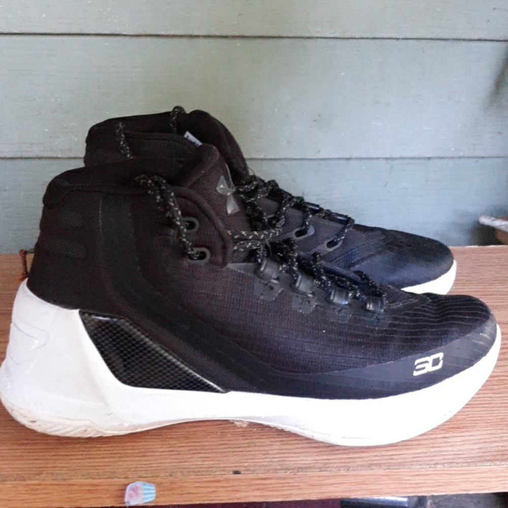 Under Armour Shoes